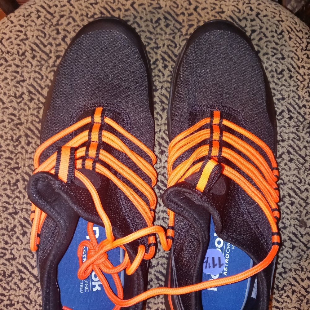 Mens gym shoe Reebok